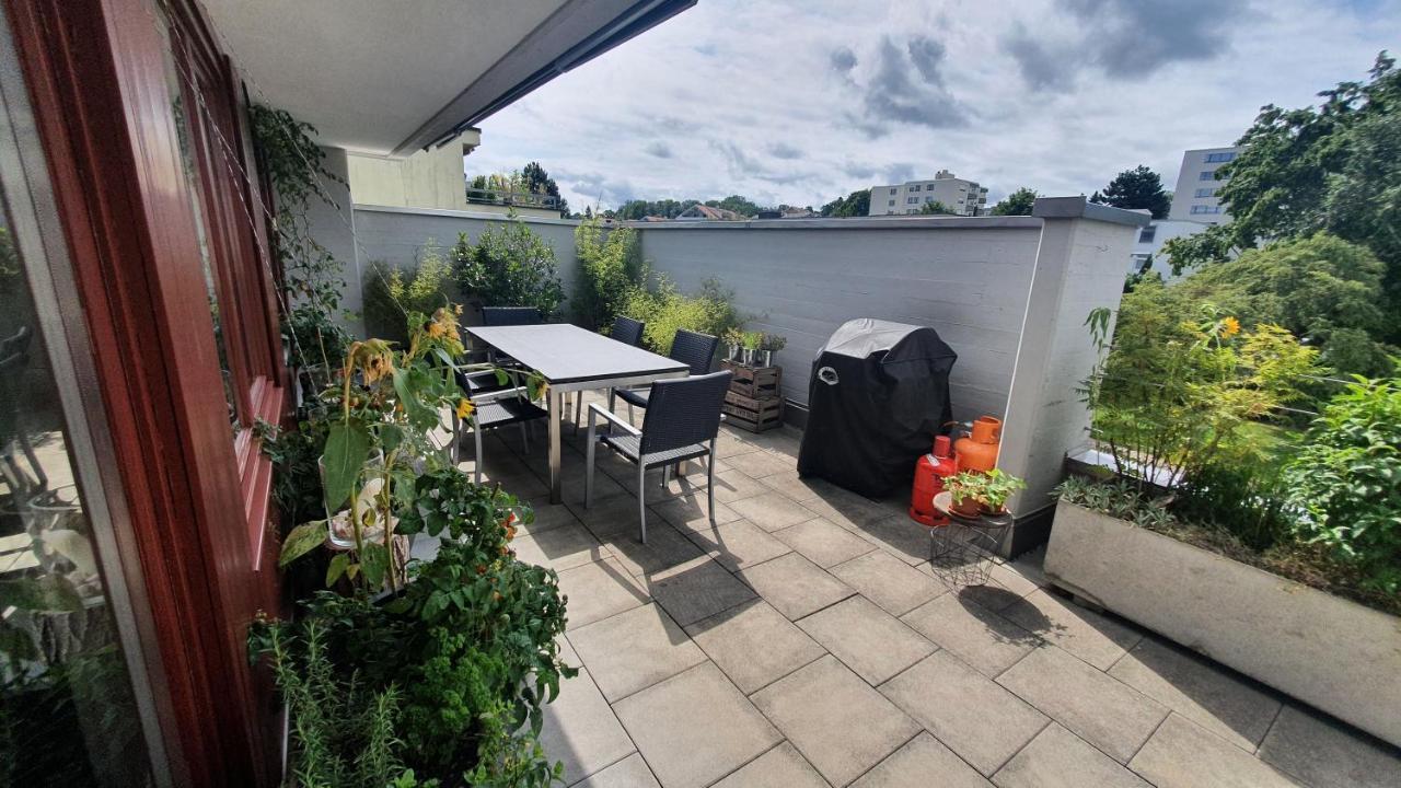 Cosi - Komfortables Privatzimmer Mit Grosser Terrasse Und Parkplatz Kreuzlingen Extérieur photo