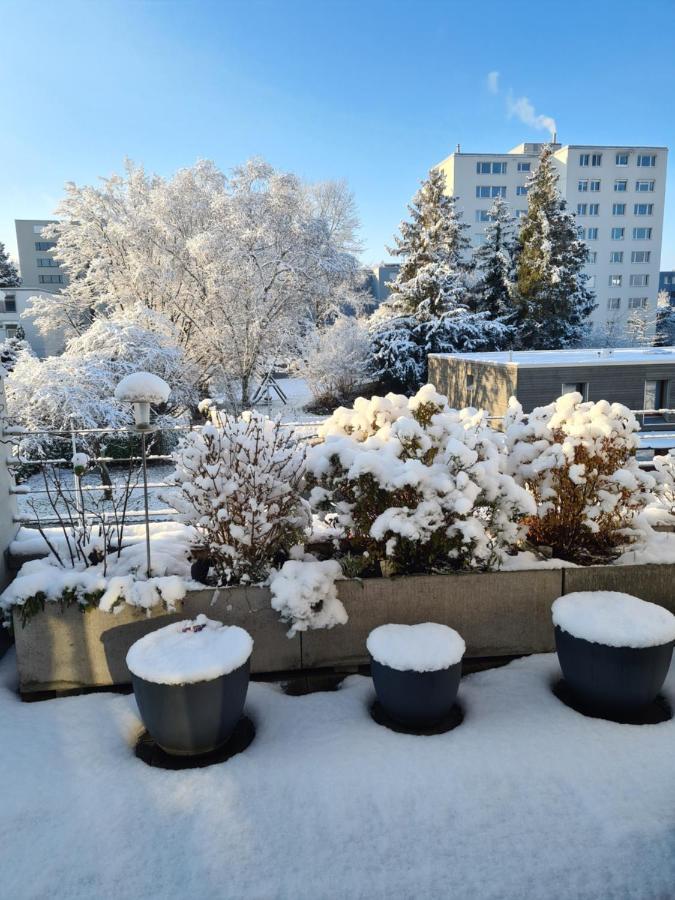 Cosi - Komfortables Privatzimmer Mit Grosser Terrasse Und Parkplatz Kreuzlingen Extérieur photo